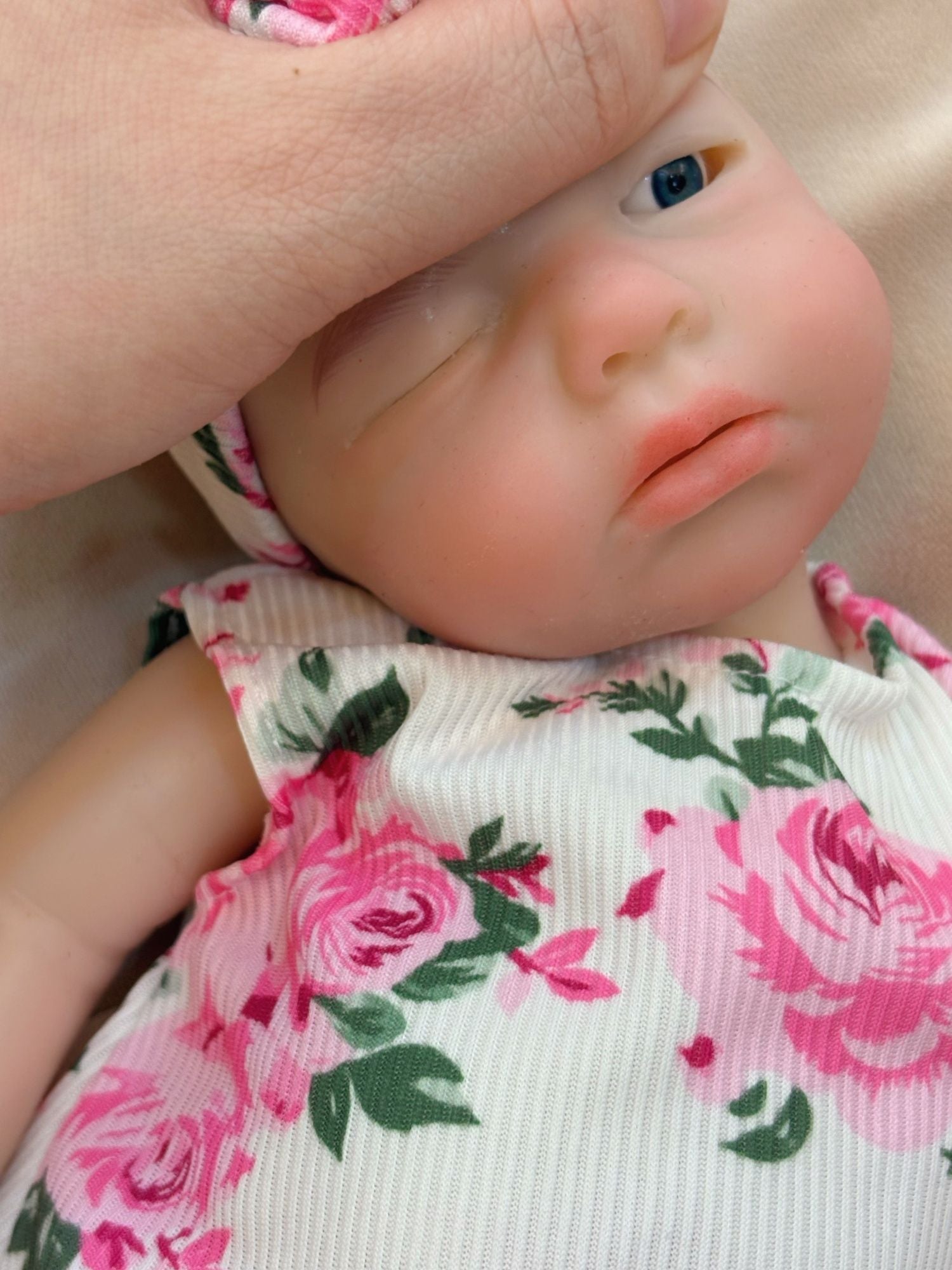 Boneca Bebê Reborn Bebel Silicone Sólido Greenlucky